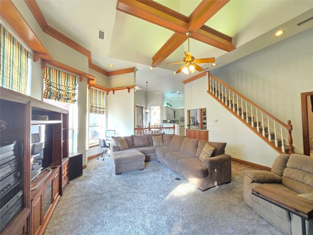 5205 Vicksburg Drive, Arlington, TX 76017