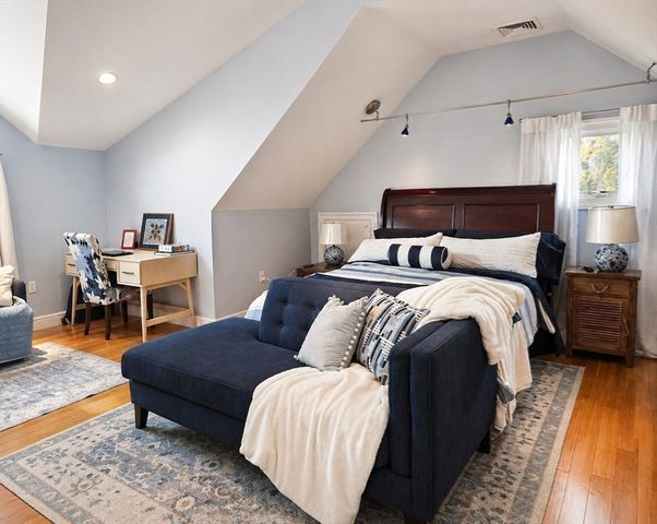 5 Rebecca Road, Newton, MA 02465