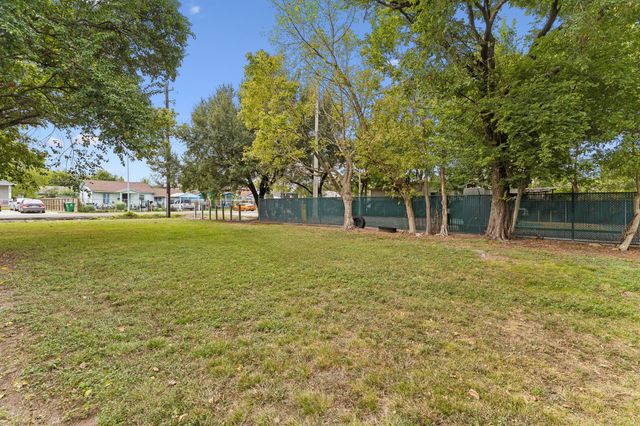 117 Zachary Street, Houston, TX 77029