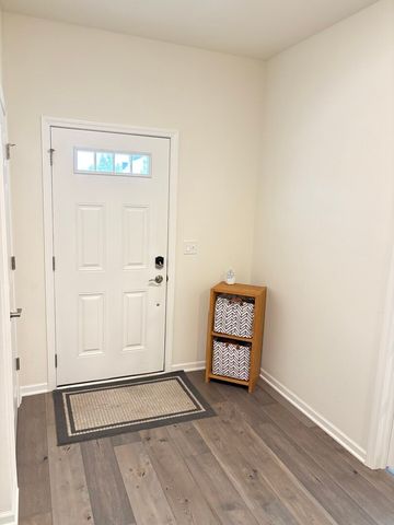 3316 Trillium Circle, Rolling Meadows, IL 60008