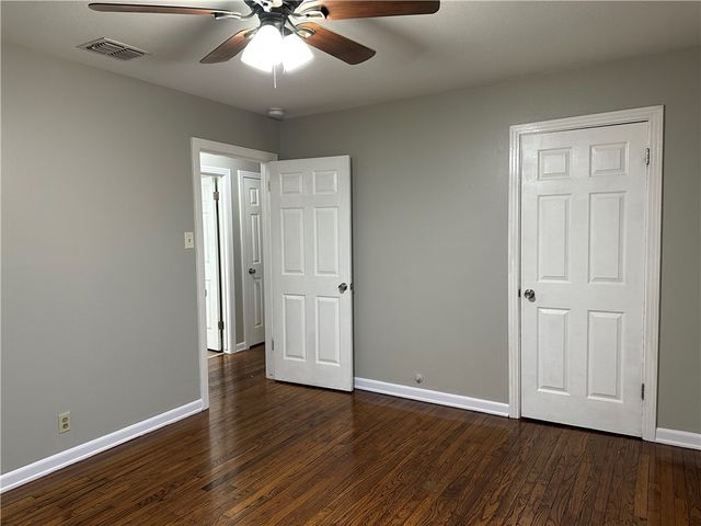 918 Ronald Dr, Corpus Christi, TX 78412