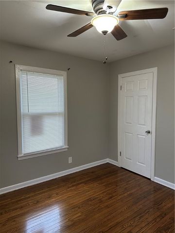 918 Ronald Dr, Corpus Christi, TX 78412