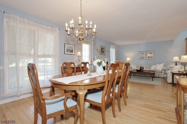 72 Birch Ln, Wayne Twp., NJ 07470