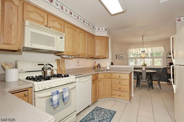 72 Birch Ln, Wayne Twp., NJ 07470