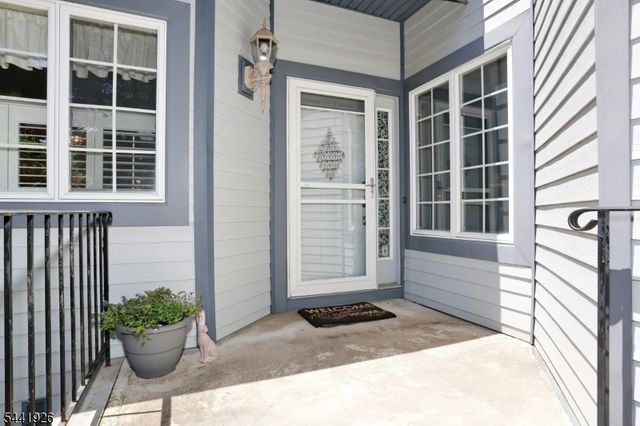 72 Birch Ln, Wayne Twp., NJ 07470