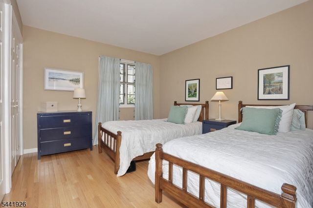 72 Birch Ln, Wayne Twp., NJ 07470