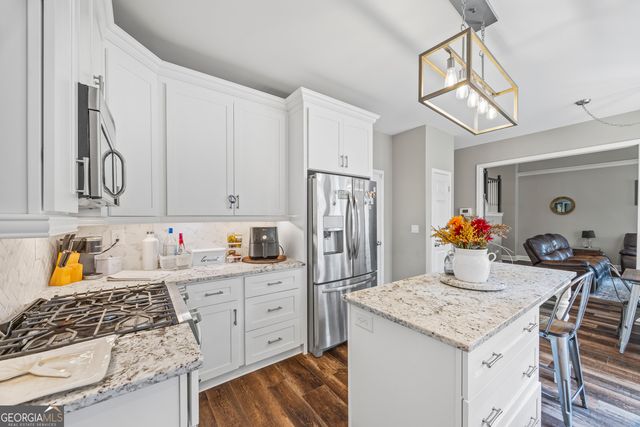 6855 Fox Creek Drive, Cumming, GA 30040