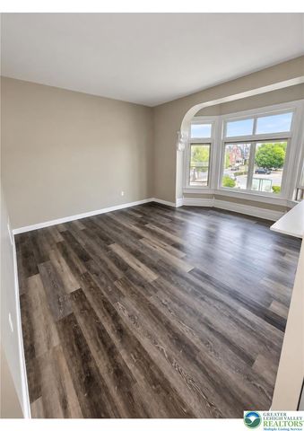 1142 West Hamilton Street 2F, Allentown City, PA 18101