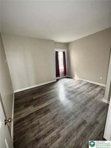 1142 West Hamilton Street 2F, Allentown City, PA 18101