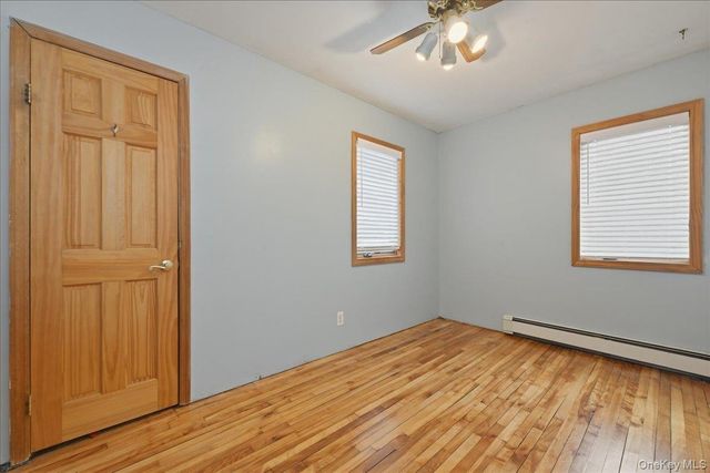 38 Bacon Lane, Babylon, NY 11702