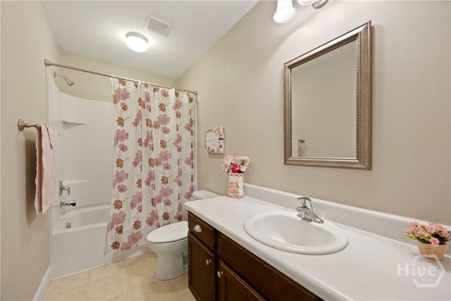 498 Waverly Lane, Richmond Hill, GA 31324