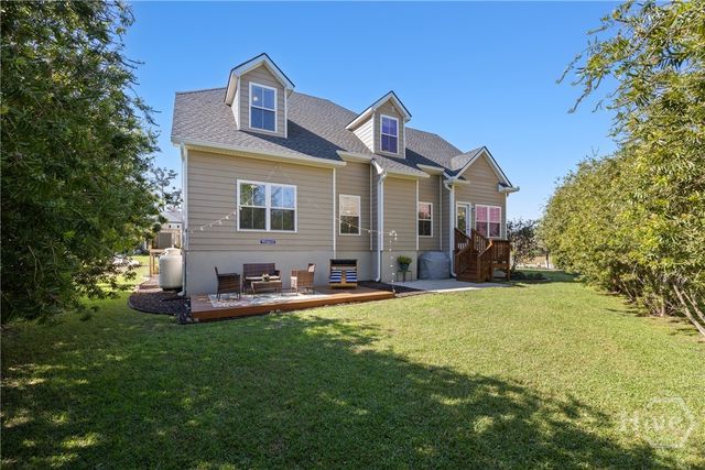 498 Waverly Lane, Richmond Hill, GA 31324