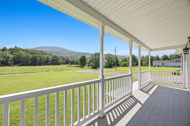 137 GOLDFINCH LN, Luray, VA 22835