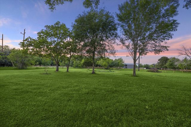 32610 Mallard Street, Brookshire, TX 77423