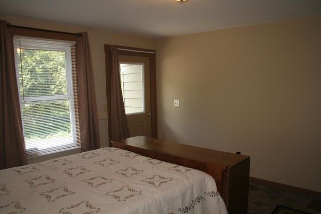 1083 Back Center Road, Lyndon, VT 05851