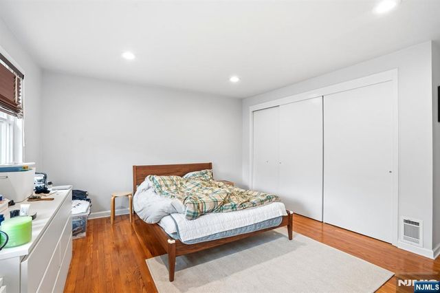 283 Taft Road, River Edge, NJ 07661