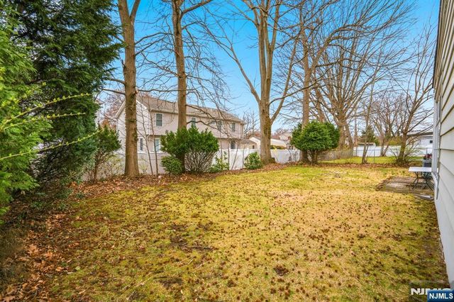 283 Taft Road, River Edge, NJ 07661