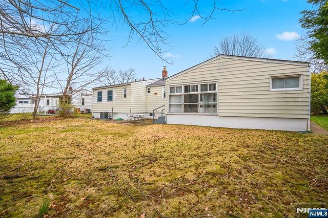 283 Taft Road, River Edge, NJ 07661
