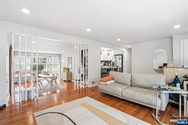 283 Taft Road, River Edge, NJ 07661