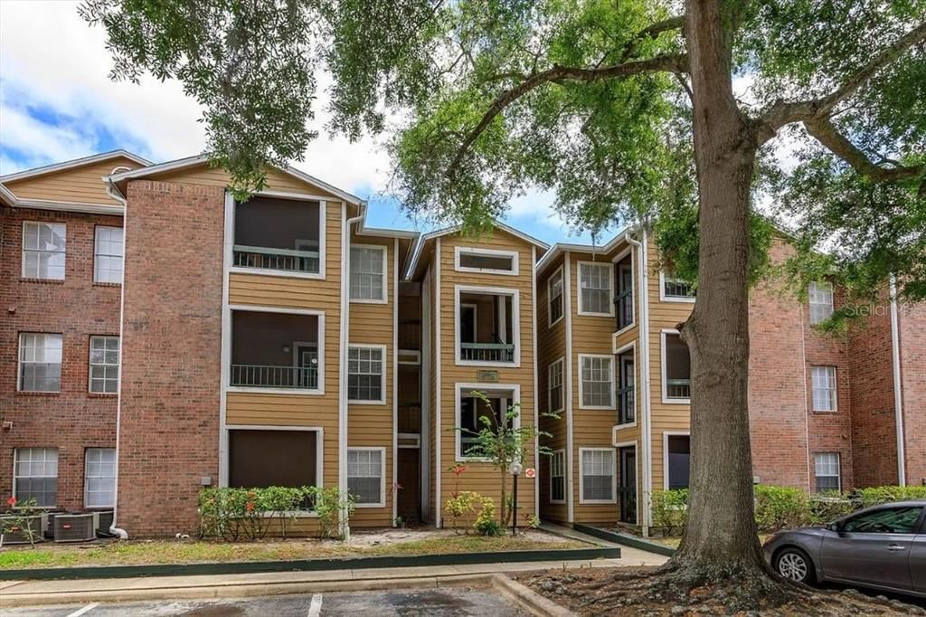 4200 THORNBRIAR LANE 305, Orlando, FL 32822