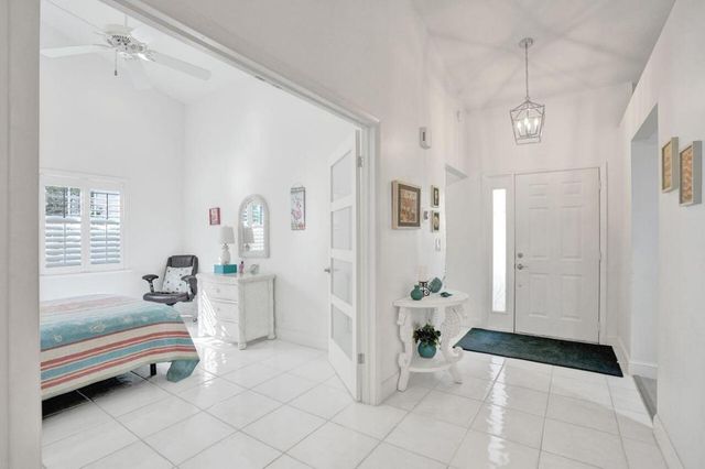 14524 Via Royale, Delray Beach, FL 33446