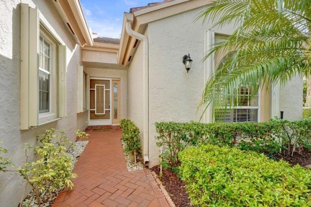 14524 Via Royale, Delray Beach, FL 33446