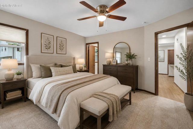 4120 S Regal DRIVE, New Berlin, WI 53151