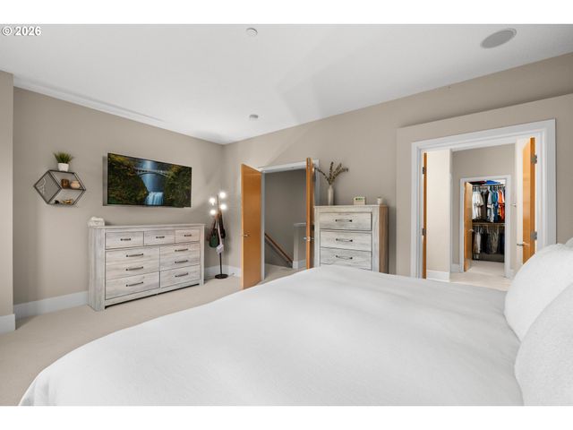 10089 Sw MORRISON St, Portland, OR 97210