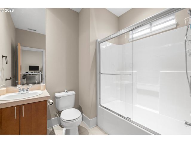 10089 Sw MORRISON St, Portland, OR 97210