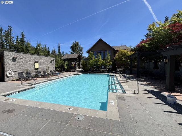 10089 Sw MORRISON St, Portland, OR 97210