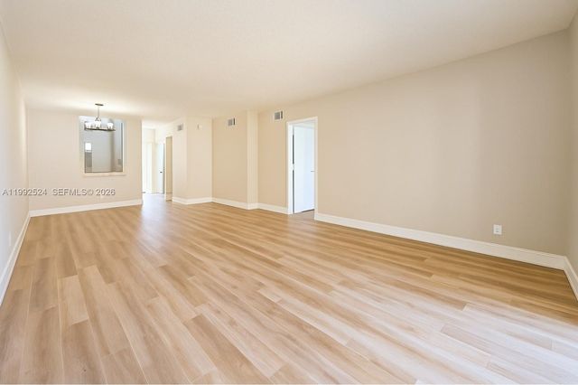 333 NW 17th Ct 203B, Fort Lauderdale, FL 33311