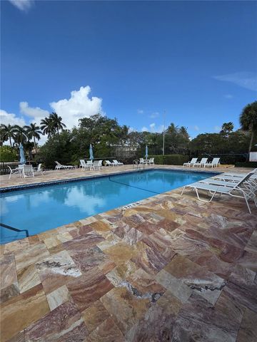 333 NW 17th Ct 203B, Fort Lauderdale, FL 33311