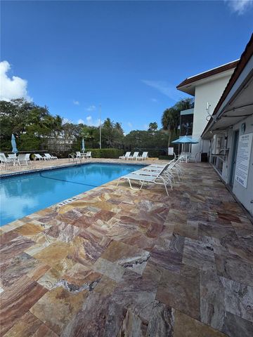 333 NW 17th Ct 203B, Fort Lauderdale, FL 33311