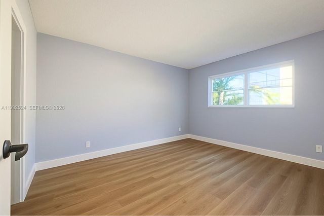 333 NW 17th Ct 203B, Fort Lauderdale, FL 33311