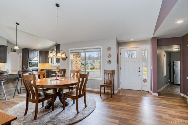 4589 N Island Drive, Sanford, MI 48657