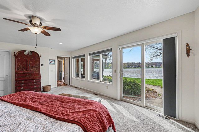 4589 N Island Drive, Sanford, MI 48657