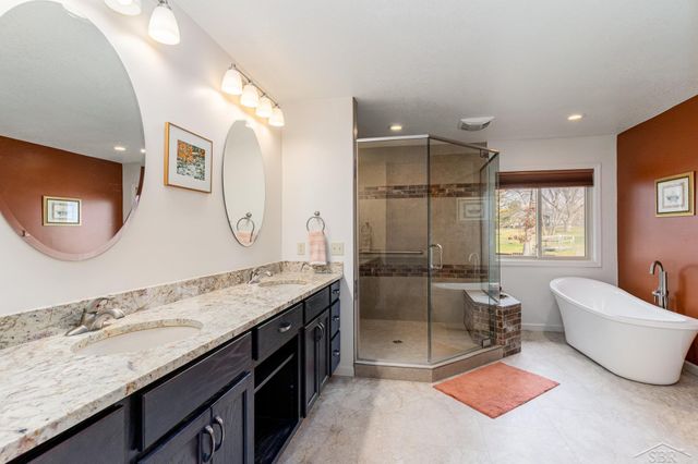4589 N Island Drive, Sanford, MI 48657