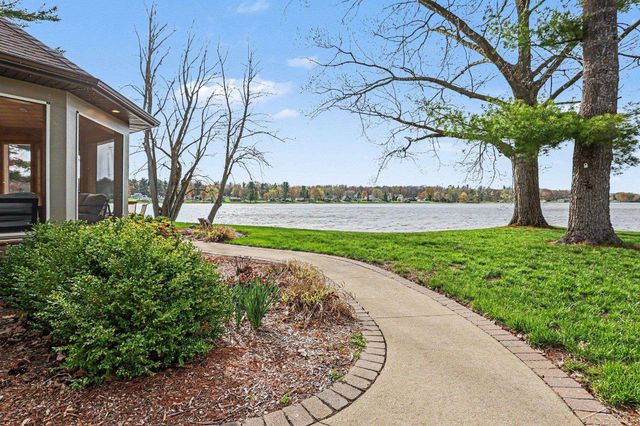 4589 N Island Drive, Sanford, MI 48657