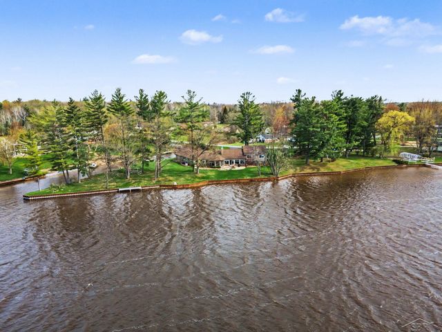 4589 N Island Drive, Sanford, MI 48657
