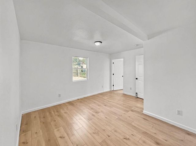 2208 Norwood Drive, Orange, TX 77630