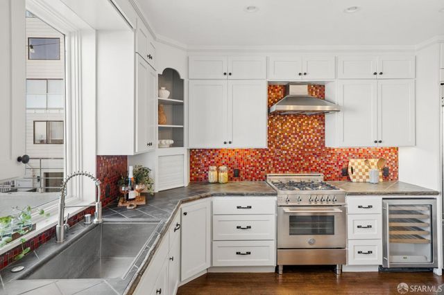 2130 Leavenworth Street 16, San Francisco, CA 94133