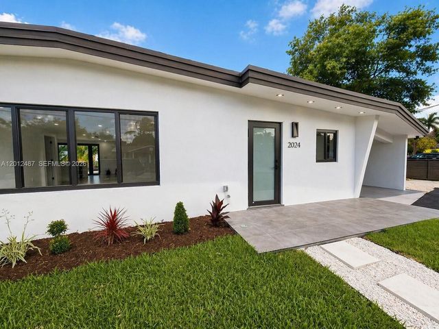 2024 NW 10th Ave, Fort Lauderdale, FL 33311