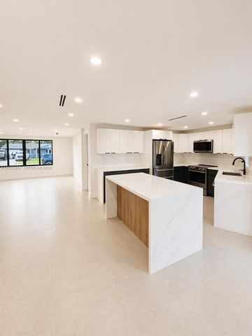2024 NW 10th Ave, Fort Lauderdale, FL 33311