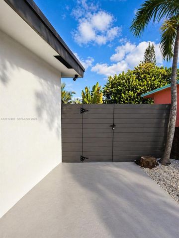 2024 NW 10th Ave, Fort Lauderdale, FL 33311