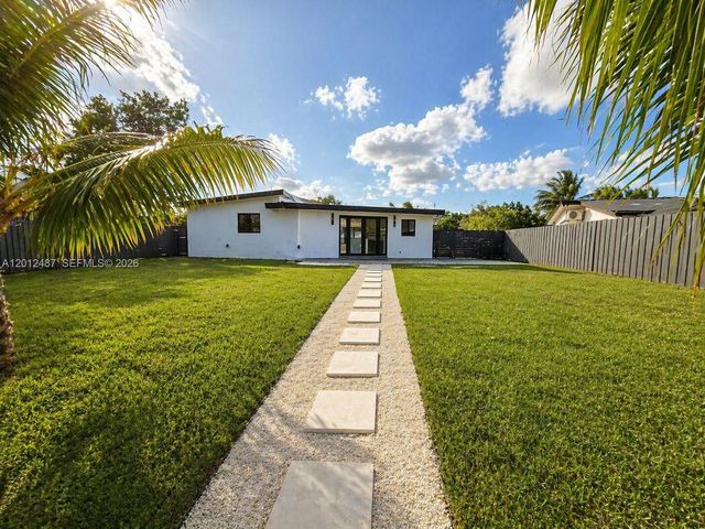 2024 NW 10th Ave, Fort Lauderdale, FL 33311