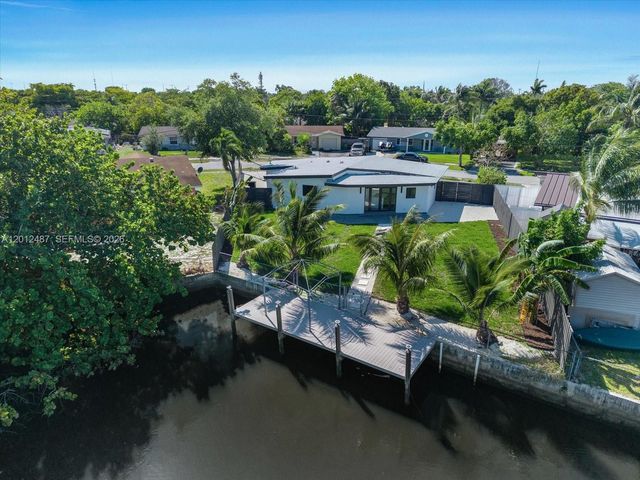 2024 NW 10th Ave, Fort Lauderdale, FL 33311