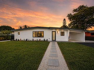 2024 NW 10th Ave, Fort Lauderdale, FL 33311
