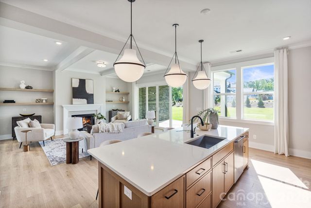 1012 Courtney Lane 27, Wesley Chapel, NC 28173