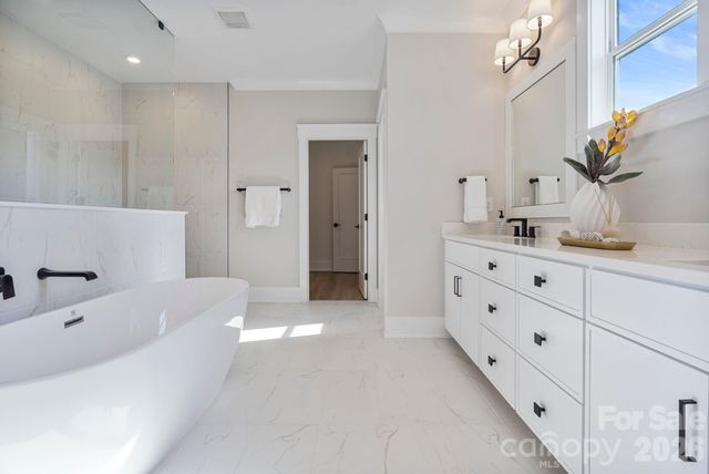 1012 Courtney Lane 27, Wesley Chapel, NC 28173