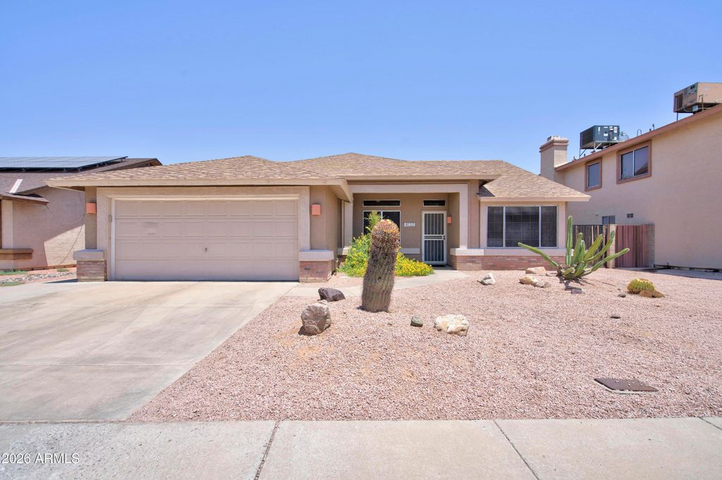 4132 W WHISPERING WIND Drive, Glendale, AZ 85310 — photo 4